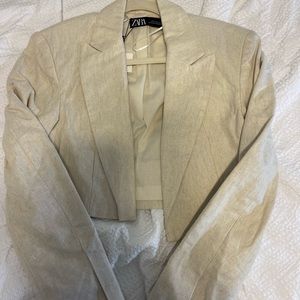 Cropped Zara Blazer